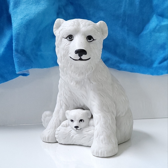 Vintage 1974 Aldon porcelain polar bear - Picture 1 of 8